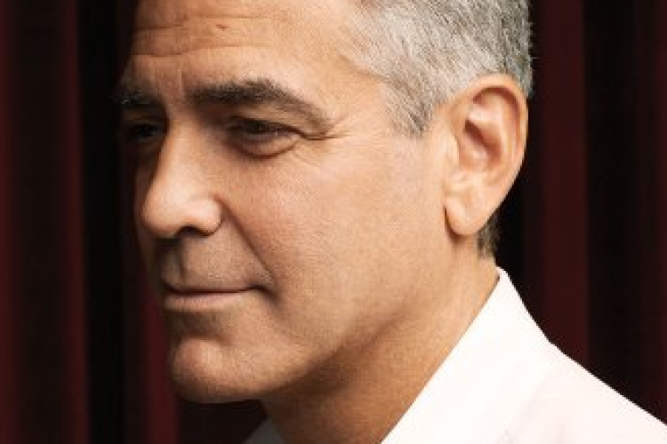 George Clooney tagadja, hogy leendő anyósa ellenezné az esküvőt vallási okból