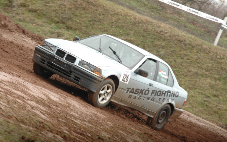 Körkérdés Rallycross versenyzőkhöz | Taskó Rodrigó: A Showman