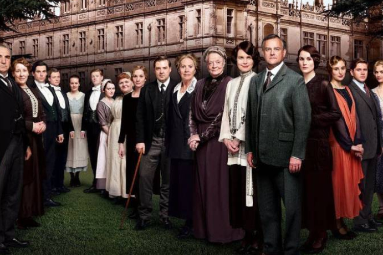 Vége a találgatásoknak, biztosan lesz Downton Abbey-film