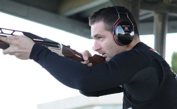 Koronglövő vk - Gerebics Roland negyedik dupla trapban