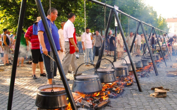 Újra itt a Bajai Halfőző Fesztivál!