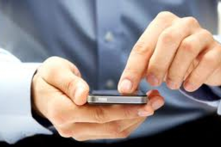 Két év múlva megszűnhet a roaming az EU-ban