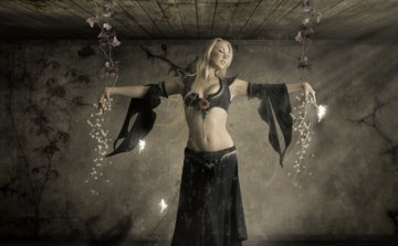 Modern boszorkányság és praktikák