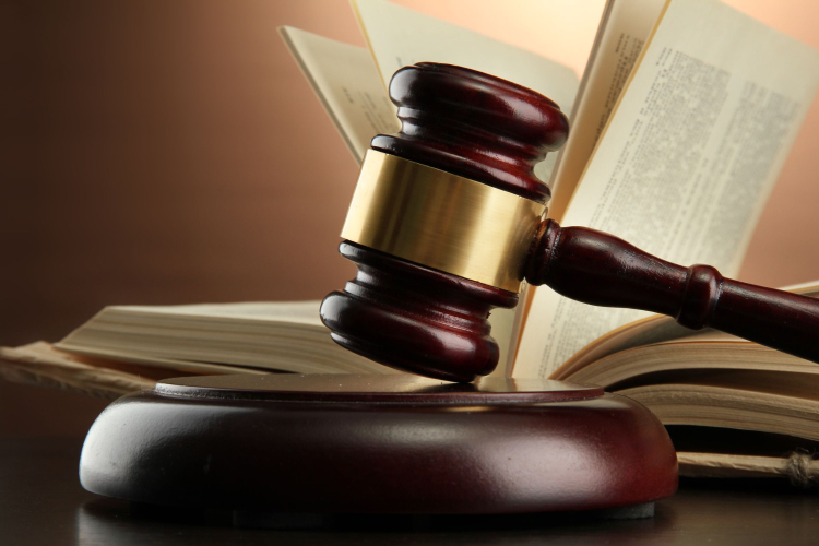 Jogerősen öt év börtönt kapott a kisgyermeke halálát okozó devecseri férfi