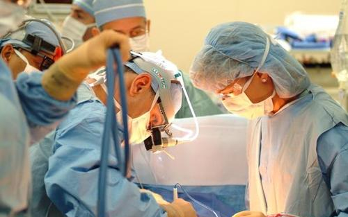 Nyolcmilliárdból fel lehetne számolni a várólistákat