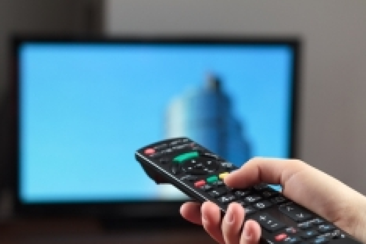 Megváltoznak tévézési szokásaink