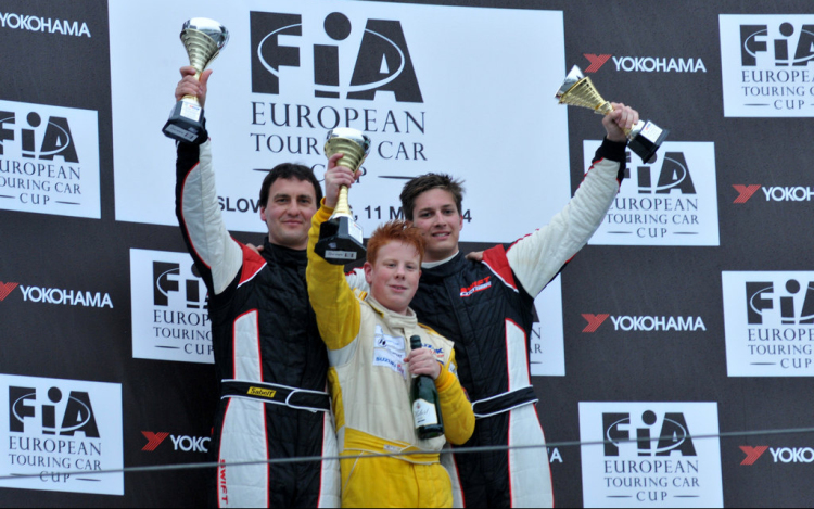 Arany(és)eső a Slovákiaringen