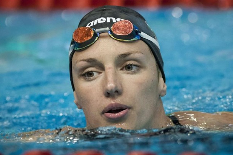 Rövidpályás úszó ob - Tizenhat plusz egy arannyal zárt Hosszú Katinka