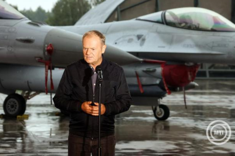 Donald Tusk orosz gépek lelövéséről beszélt