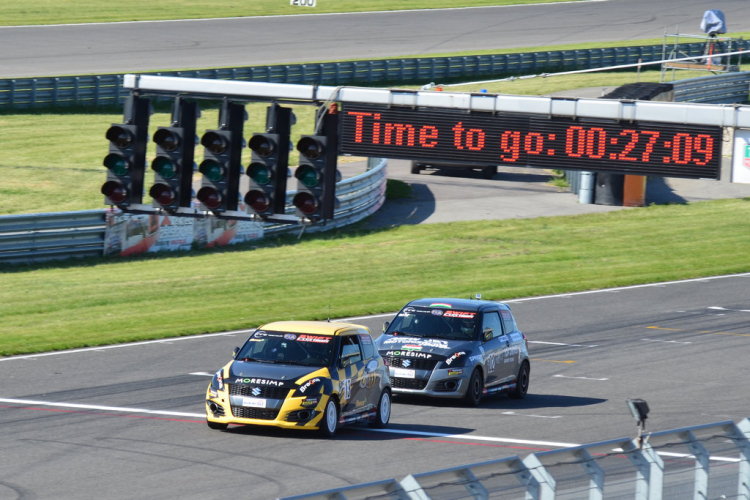 Arany(és)eső a Slovákiaringen