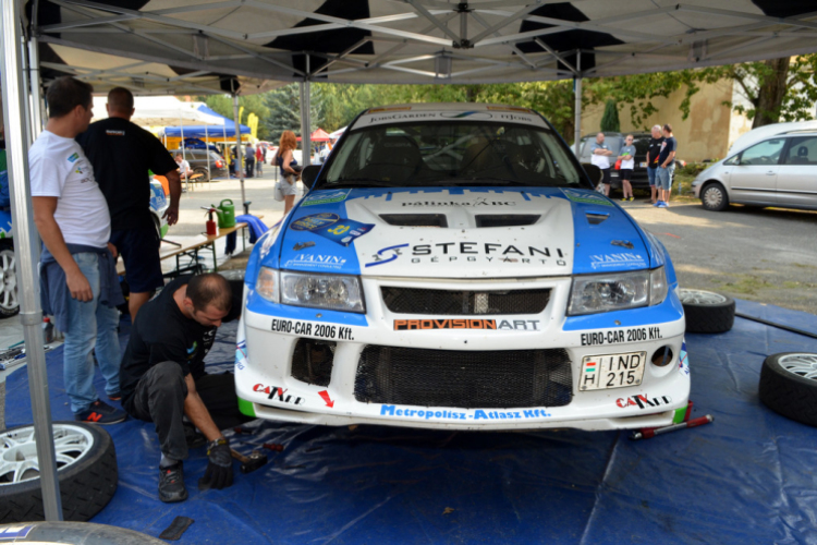 Megörökölt első hely