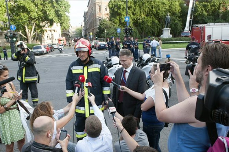Andrássy úti tűz - Tűzoltó tábornok: a tűz összefügghet az építési munkával