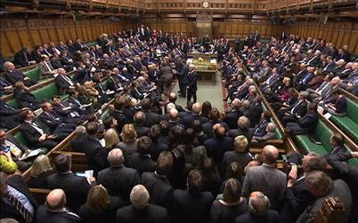 Izrael elítéli a brit parlament felhívását a palesztin államiság elismerésére